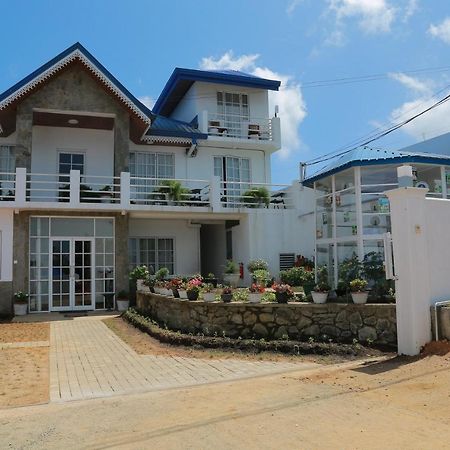 Blue Meadows Nuwaraeliya Hotel Nuwara Eliya Buitenkant foto